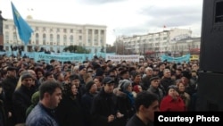 Thousands rallied in Simferopol on December 10 to demand the "revival of Crimean Tatars' rights"