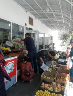 Prices of everyday goods have risen in Turkmenistan's bazaars in recent years.