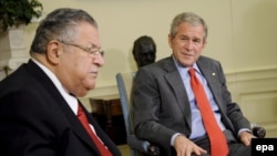 U.S. President George W. Bush (right) with his Iraqi counterpart, Jalal Talabani, at the White House