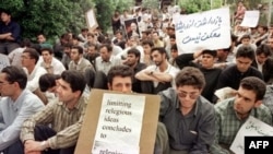 Iranian students demonstrating in Tehran in 1999 before the unrest turned violent