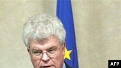 Russia's ambassador to the EU, Vladimir Chizhov, "highly doubts" there will be sanctions against Russia