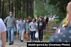 Protesters are released from the detention center near Slutsk on August 14.