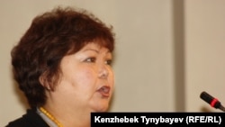 Tamara Yeslyamova, Editor-in-Chief of "Uralskaya nedelya" newspaper, which has been blocked since November 2.