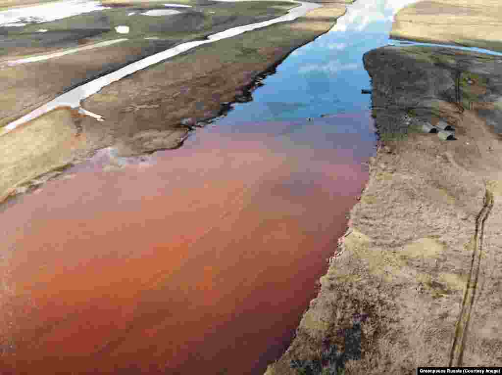 A photo issued by the environmental watchdog Greenpeace Russia illustrating the impact that the leak has had on the local environment.&nbsp;