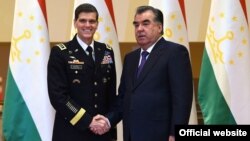 Tajik President Emomali Rahmon (right) meets with U.S. Central Command commander, General Joseph Votel, in Dushanbe on June 15.