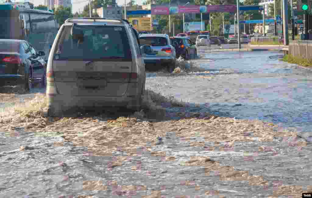 A flooded street in Khabarovsk