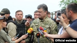 President Poroshenko announced the cease-fire on a working trip to the Donetsk region.