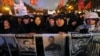 Hundreds Rally Against Russian Arrests